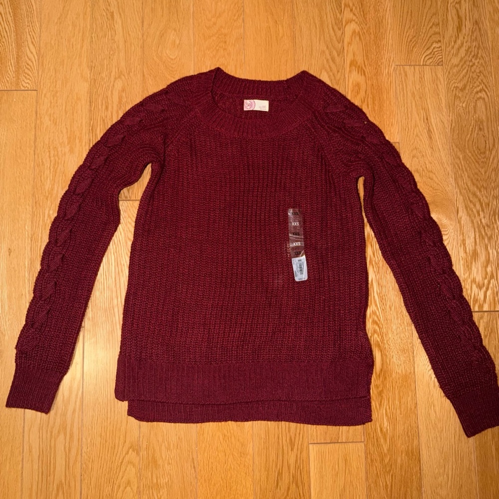 BRAND NEW Burgundy Cable Sleeve Crewneck Sweater